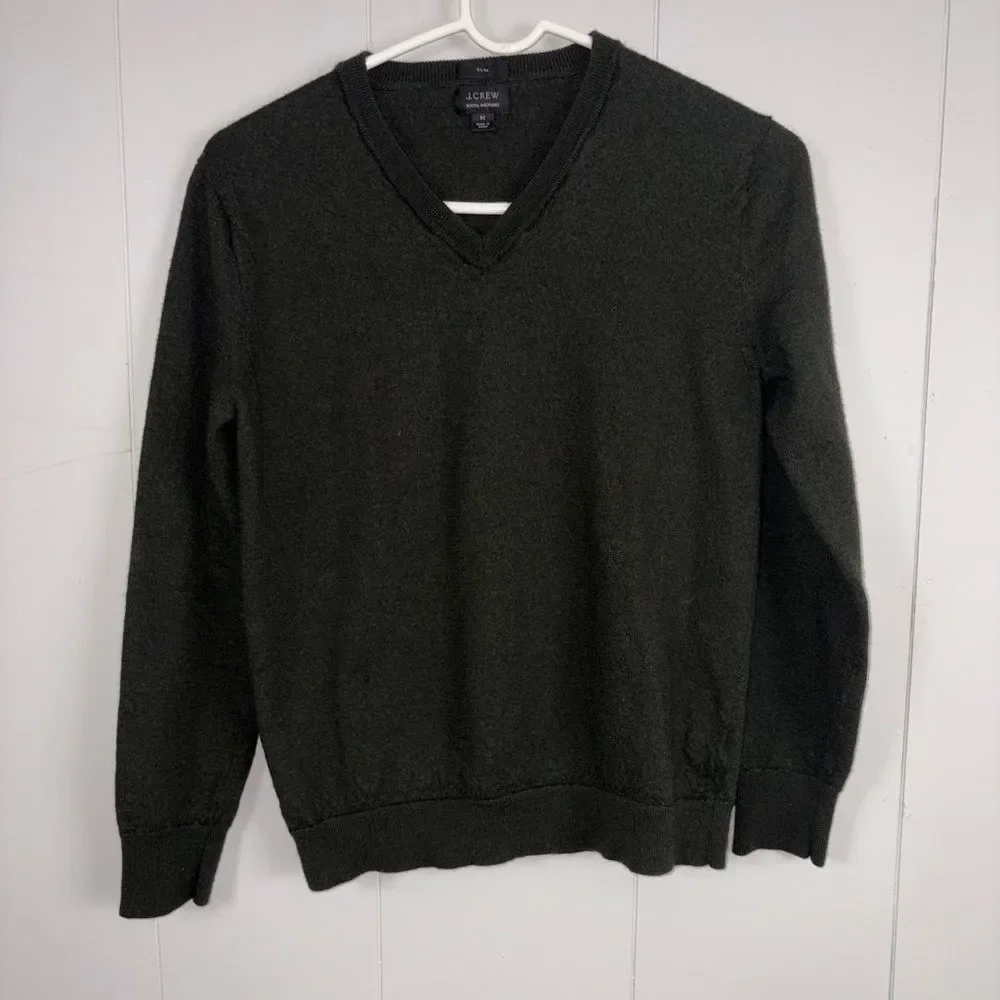 J. Crew Slim 100% Marino Wool Olive Green Shirt Medium V-Neck Pullover Casual